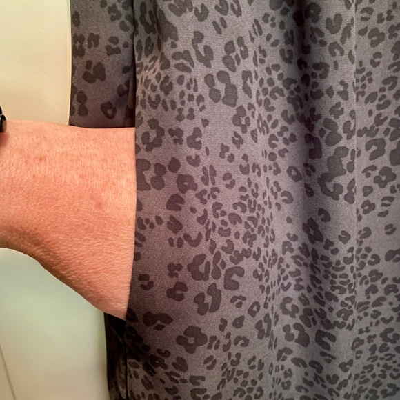 Denver Hayes Black & Grey Animal Print Shift Dress Size XL - Picture 3 of 4